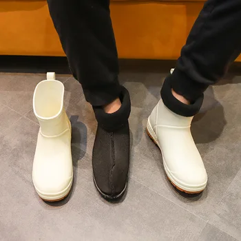 Moda Botas de Chuva para os Homens Tornozelo Botas de Inverno Impermeável Quente Botas de Trabalho Não-deslizamento da Plataforma Sapatos de Borracha Mens Cozinha Galochas