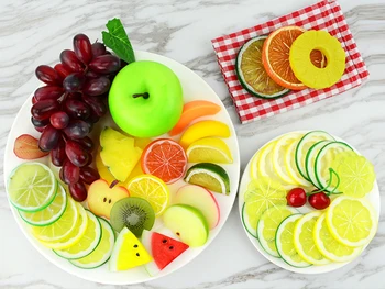 Simulado fatias da fruta, falso prato de frutas da decoração